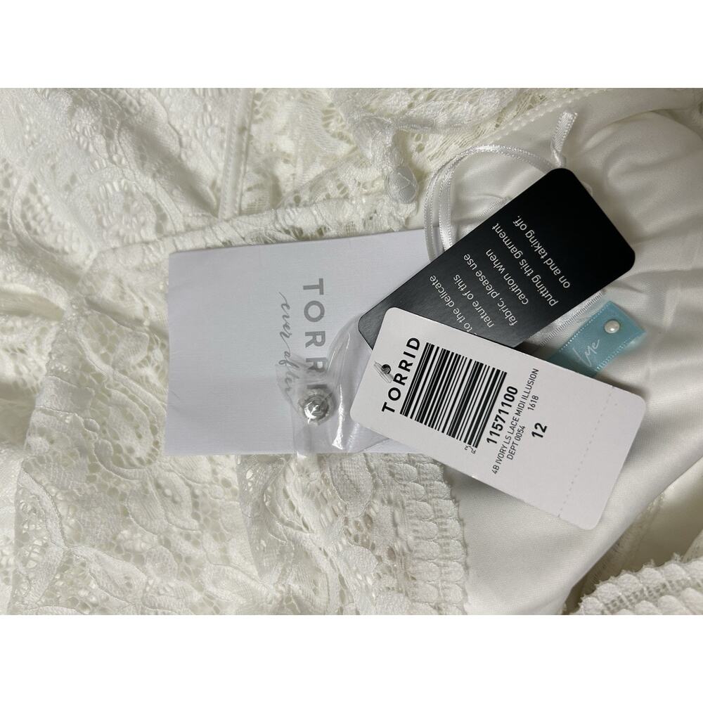 Torrid Ever After Something Blue Tag Ivory Lace Tea-Length Wedding Dress Size 12 - Picture 9 of 13